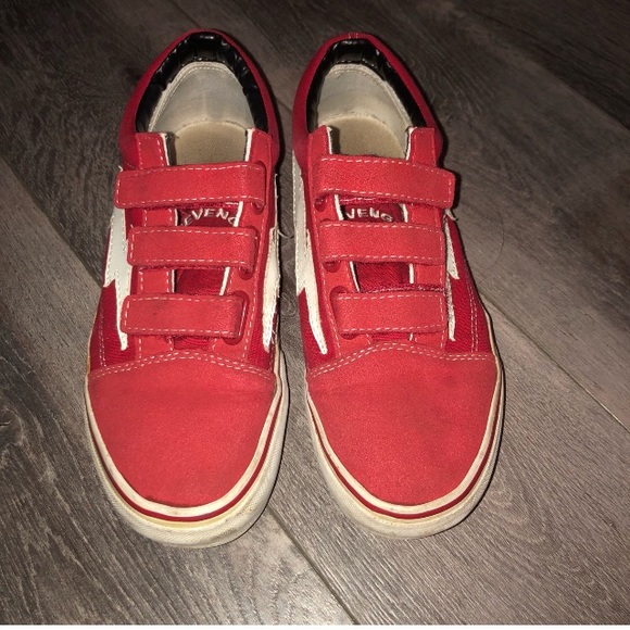 Revenge x Storm - Picture 2 of 8